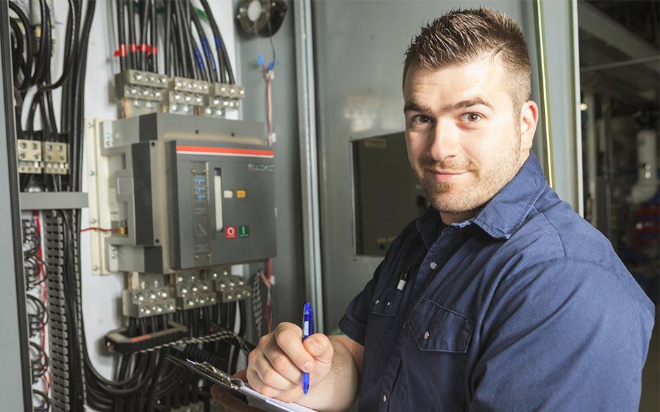 recherche électricien bâtiment Mériel